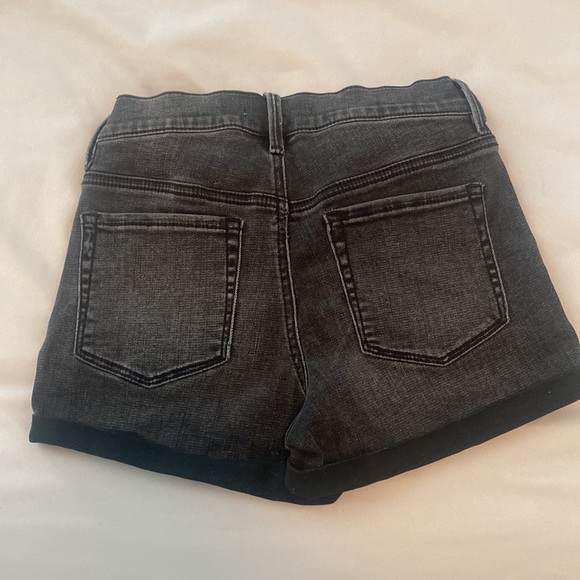 PacSun - size 24 - Black “The shortie “ shorts - Picture 2 of 3